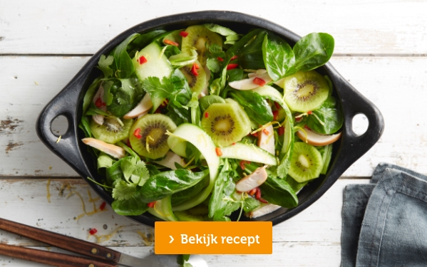 Kiwisalade met kip en komkommer | Bekijk recept