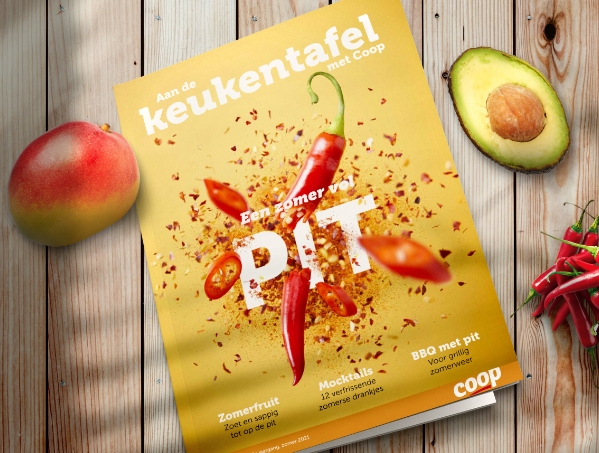 Haal de zomer in huis met het Aan de Keukentafel magazine!