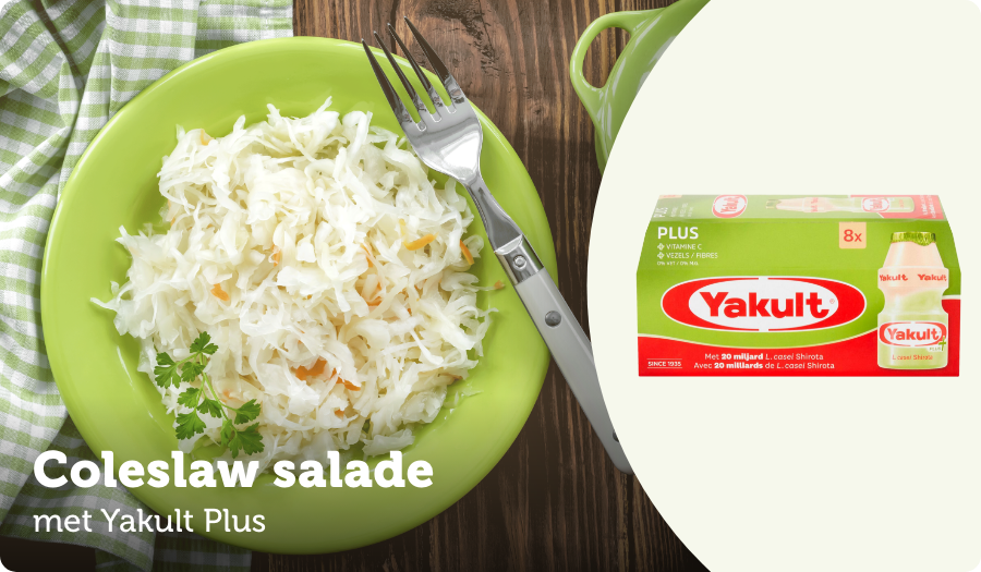 Coleslaw salade met Yakult Plus.