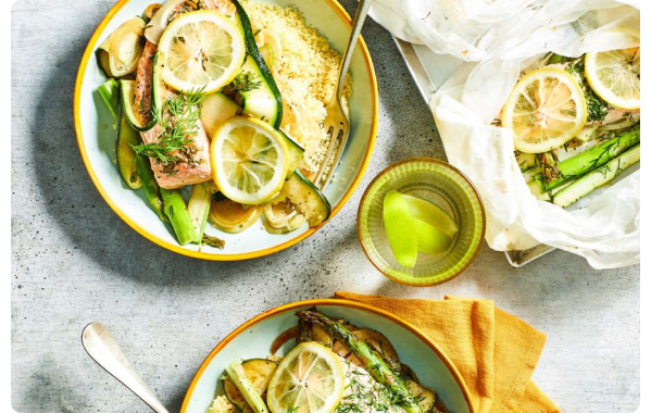 De Franse keuken: Zalm en papillotte met lentegroenten