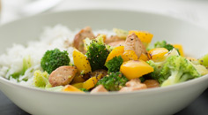 Broccoliroerbak met kip, paprika & honing