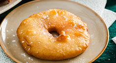 Appelbeignets in bierbeslag