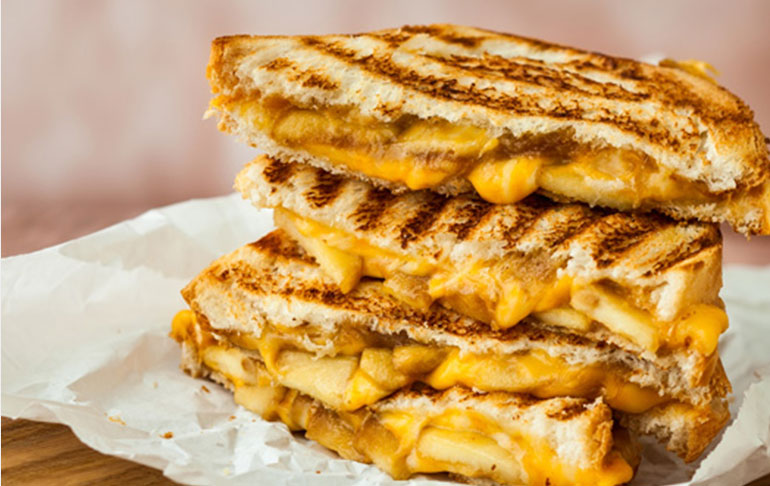 Tosti’s, panini’s en quesadilla’s | Bekijk recepten