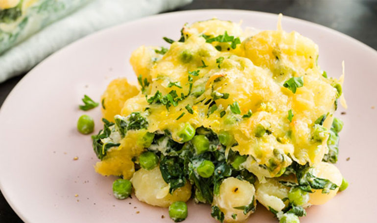 Romige gnocchi met graskaas uit de oven | Naar recept