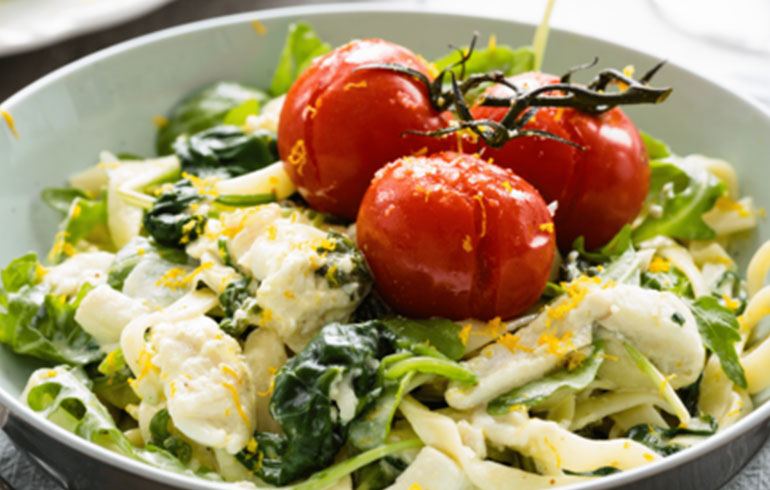 Verse pasta met gepofte trostomaat | Bekijk recept
