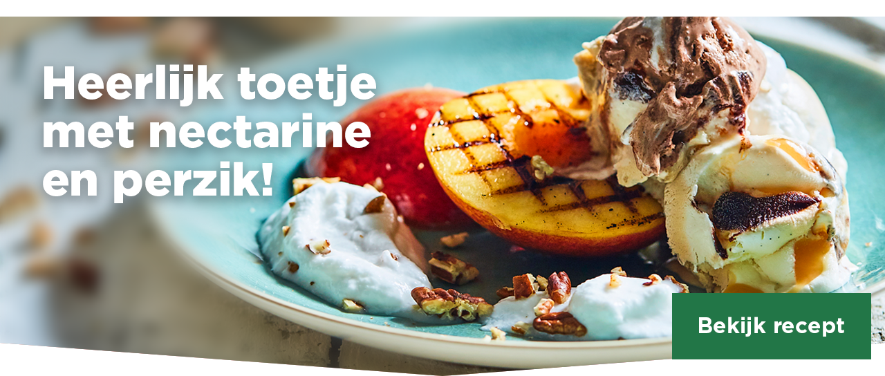 Gegrilde perzik en nectarine met drie chocolade slagroomijs | Bekijk recept