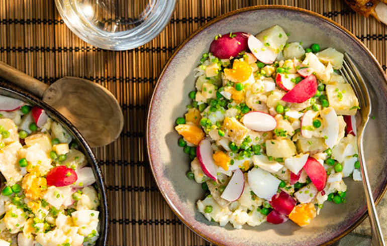 Gezond genieten van een frisse salade