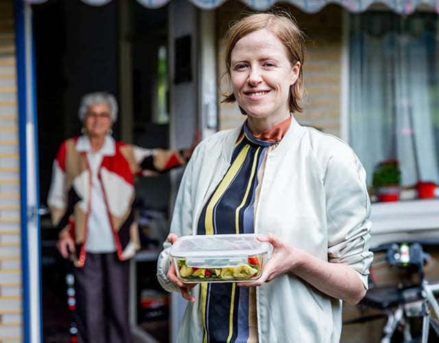 PLUS steunt Stichting Thuisgekookt | Lees meer