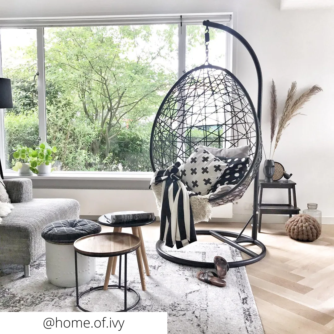 Hangstoel swing zwart