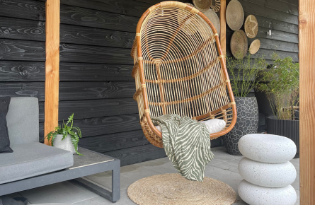 Buiten aqua hangstoel